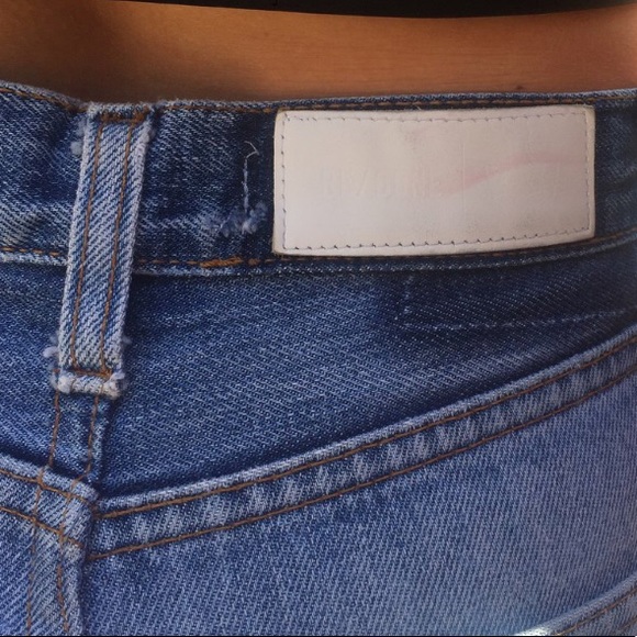 Re/Done High Rise Levi’s - Picture 3 of 4